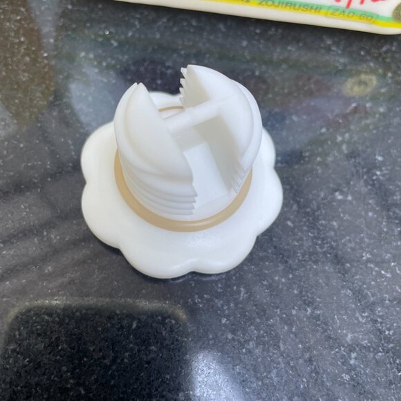 Zojirushi Mickey Mouse Yellow Vtg Water Bottle Walt Disney Productions New - Picture 13 of 13